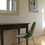 Apartamento Cozy Floor Flat In The Old Town