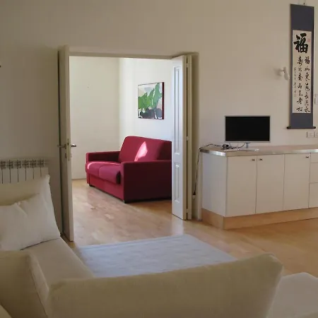 Apartamento Cozy Floor Flat In The Old Town Città di Castello