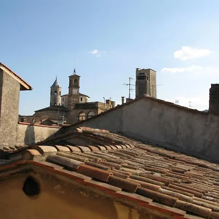 Cozy Floor Flat In The Old Town