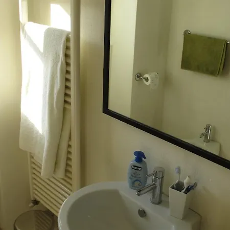 Apartment Cozy Floor Flat In The Old Town *