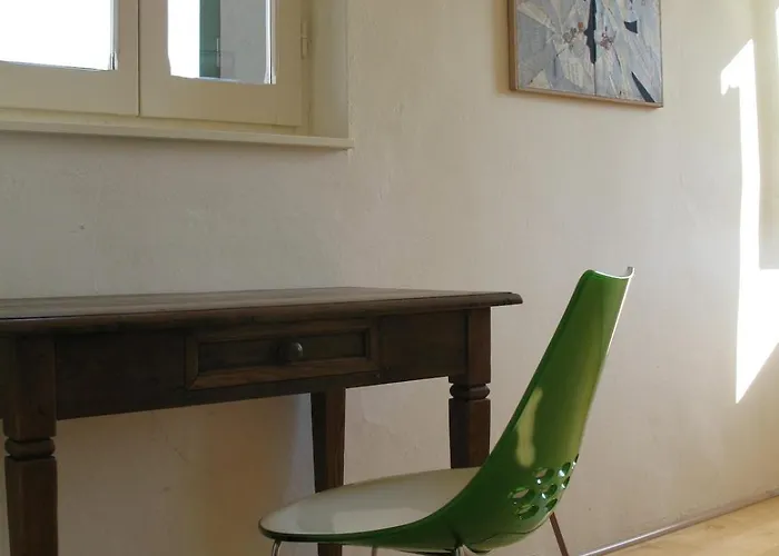 Apartment Cozy Floor Flat In The Old Town