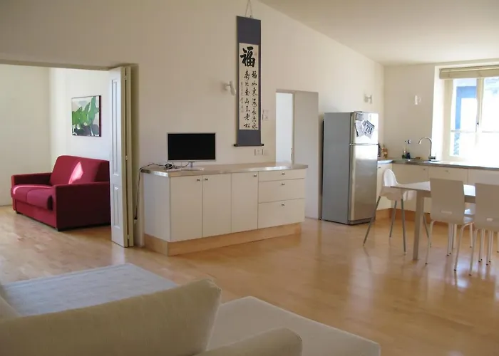 Cozy Floor Flat In The Old Town *