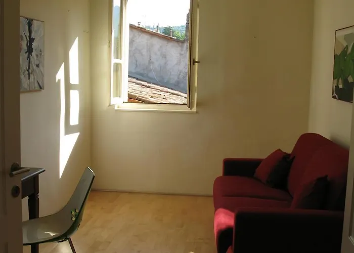 Cozy Floor Flat In The Old Town * Città di Castello