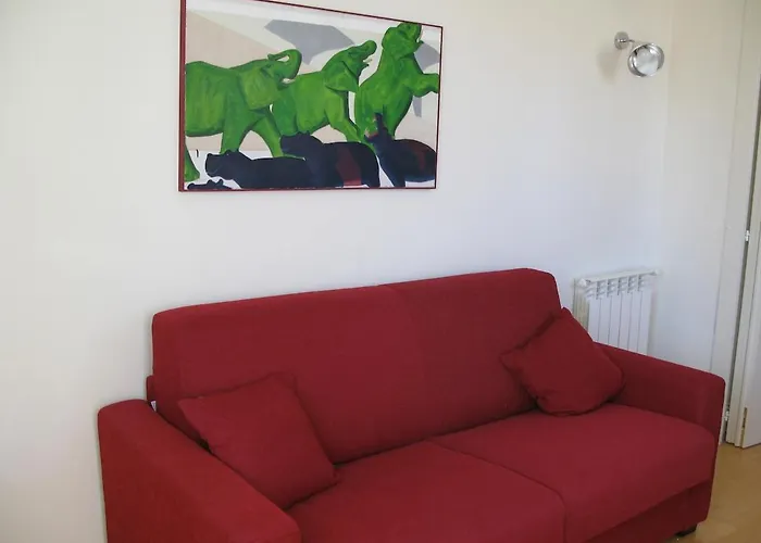 Cozy Floor Flat In The Old Town Apartment